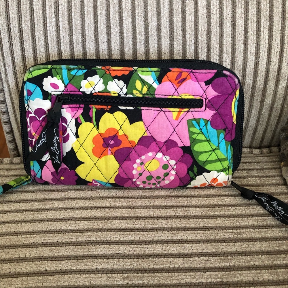 Vera Bradley wallet